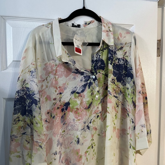 Rose & Olive 3XL White Floral Blouse NWT - Picture 2 of 12